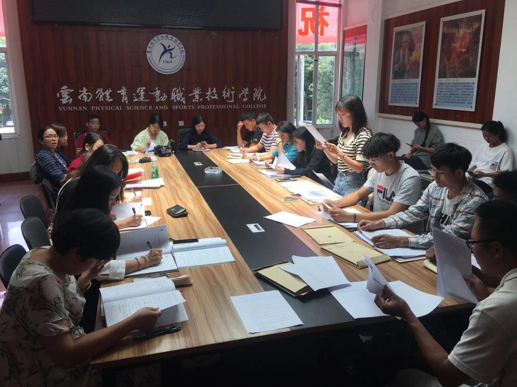 4e17a89610ceb507f96fab6e8d00f35